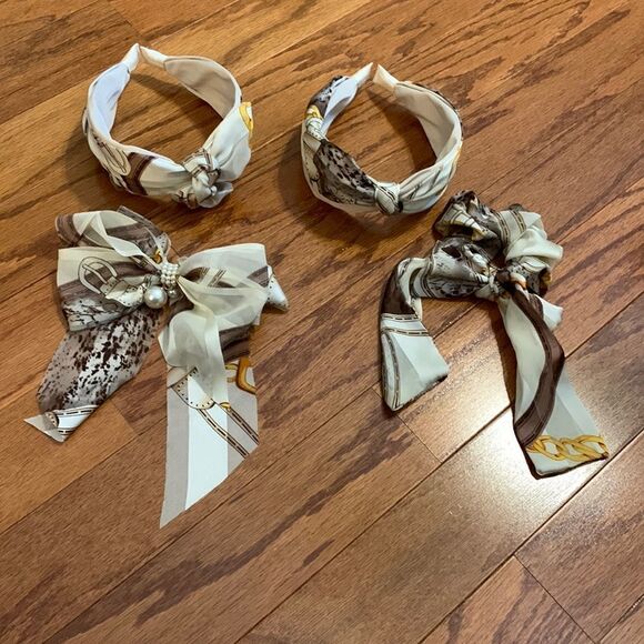 FASHION Four piece set combination classic and retro hairband/hairpin/hair ring - Picture 1 of 6